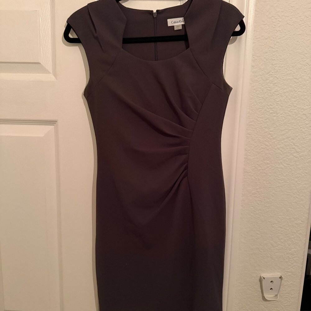 Calvin Klein Taupe Cap Sleeve Dress – Size 2
